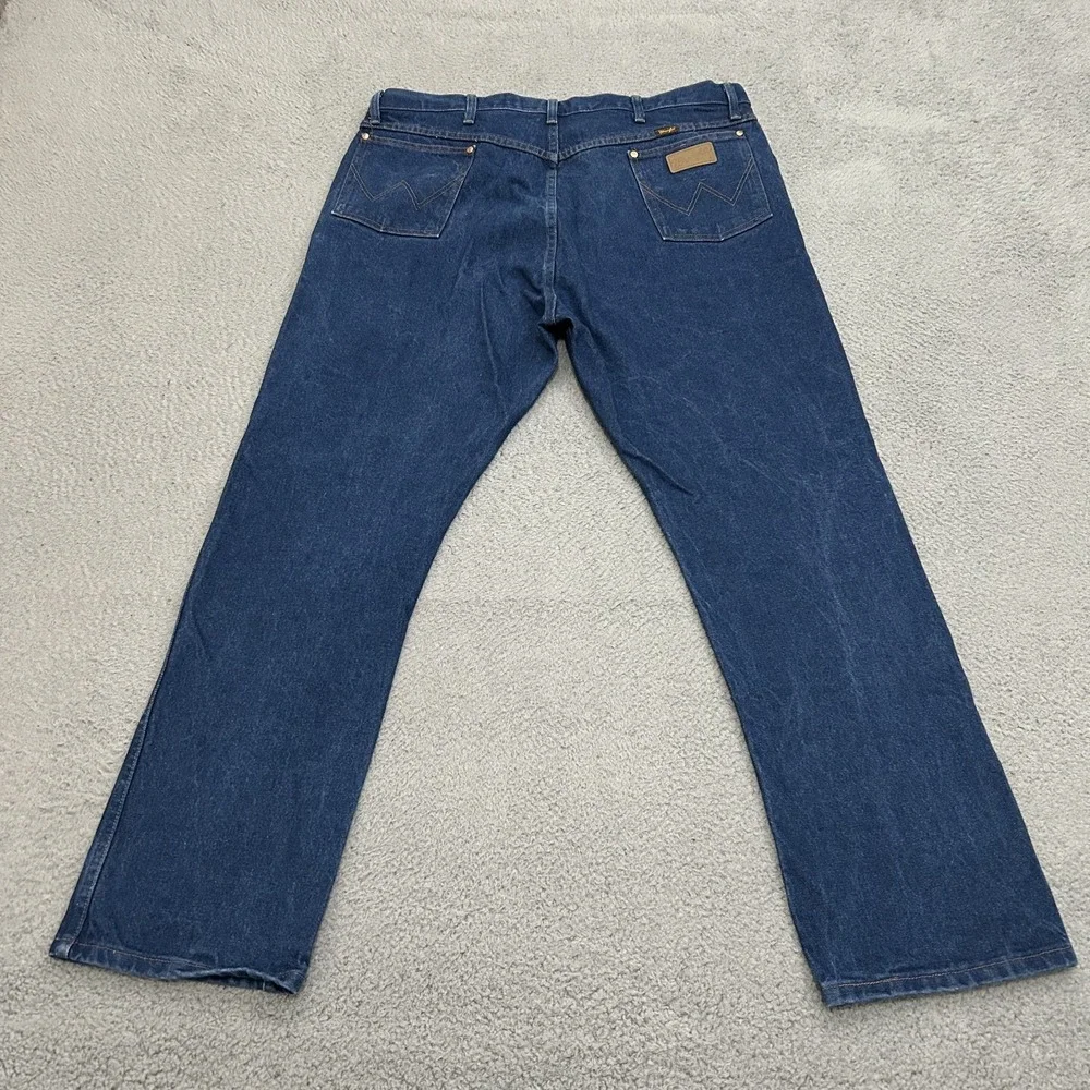 Wrangler Jeans Mens 44x32 Blue Denim 13MWZ Cowboy Cut Straight Leg Western Rodeo